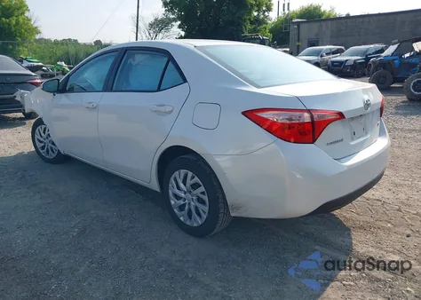 2018 Toyota Corolla L/Le/Xle/Se/Xse z USA, uszkodzony, nr VIN 5YFBURHE7JP788980